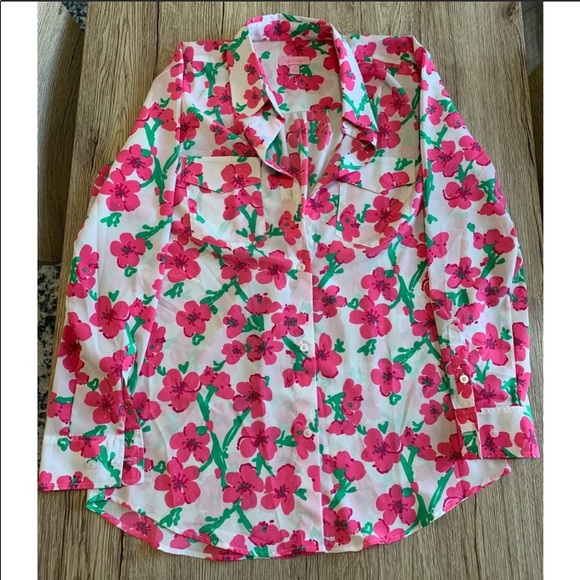 Lilly Pulitzer Floral Button Front Blouse size Medium - Picture 4 of 8